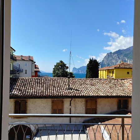 Appartamenti Baia Azzurra 3. Torbole Sul Garda Extérieur photo