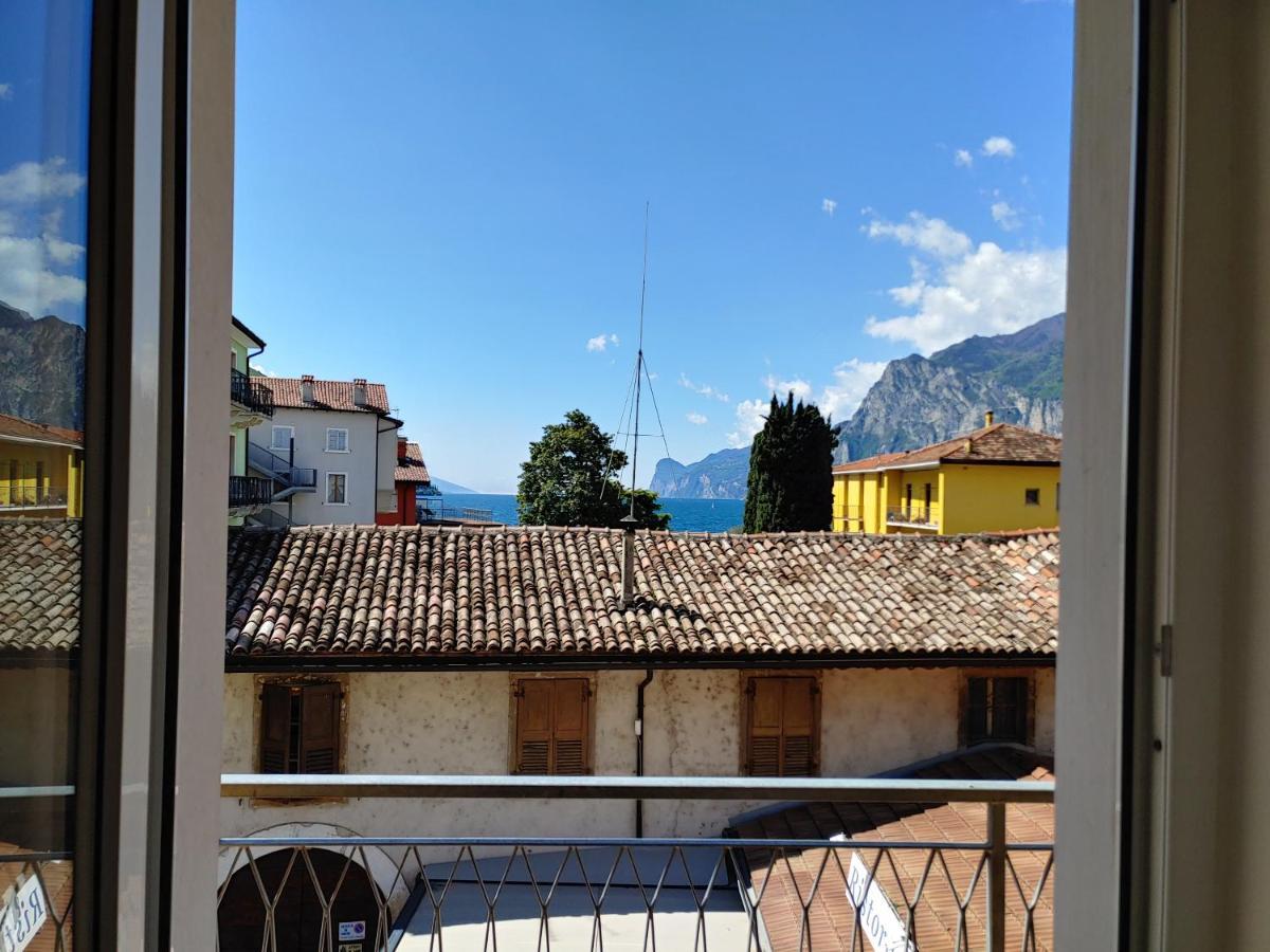 Appartamenti Baia Azzurra 3. Torbole Sul Garda Extérieur photo