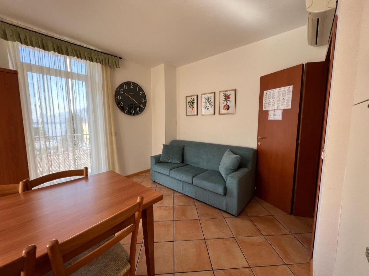 Appartamenti Baia Azzurra 3. Torbole Sul Garda Extérieur photo