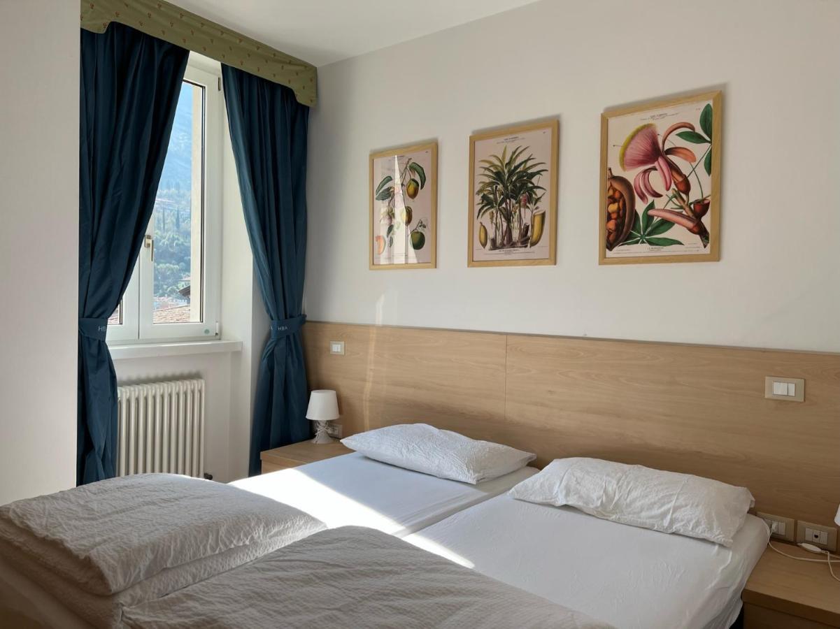 Appartamenti Baia Azzurra 3. Torbole Sul Garda Extérieur photo