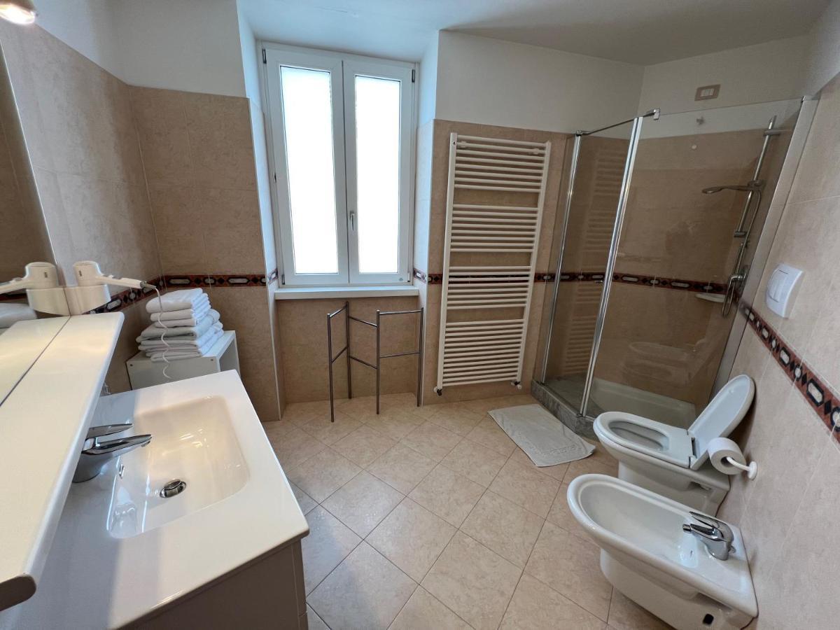 Appartamenti Baia Azzurra 3. Torbole Sul Garda Extérieur photo